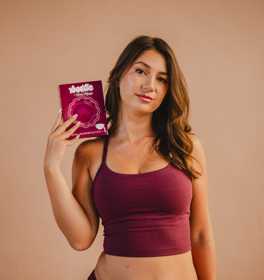 Dysk Menstruacyjny Bestie x Ania Maluje - Hi Bestie Store